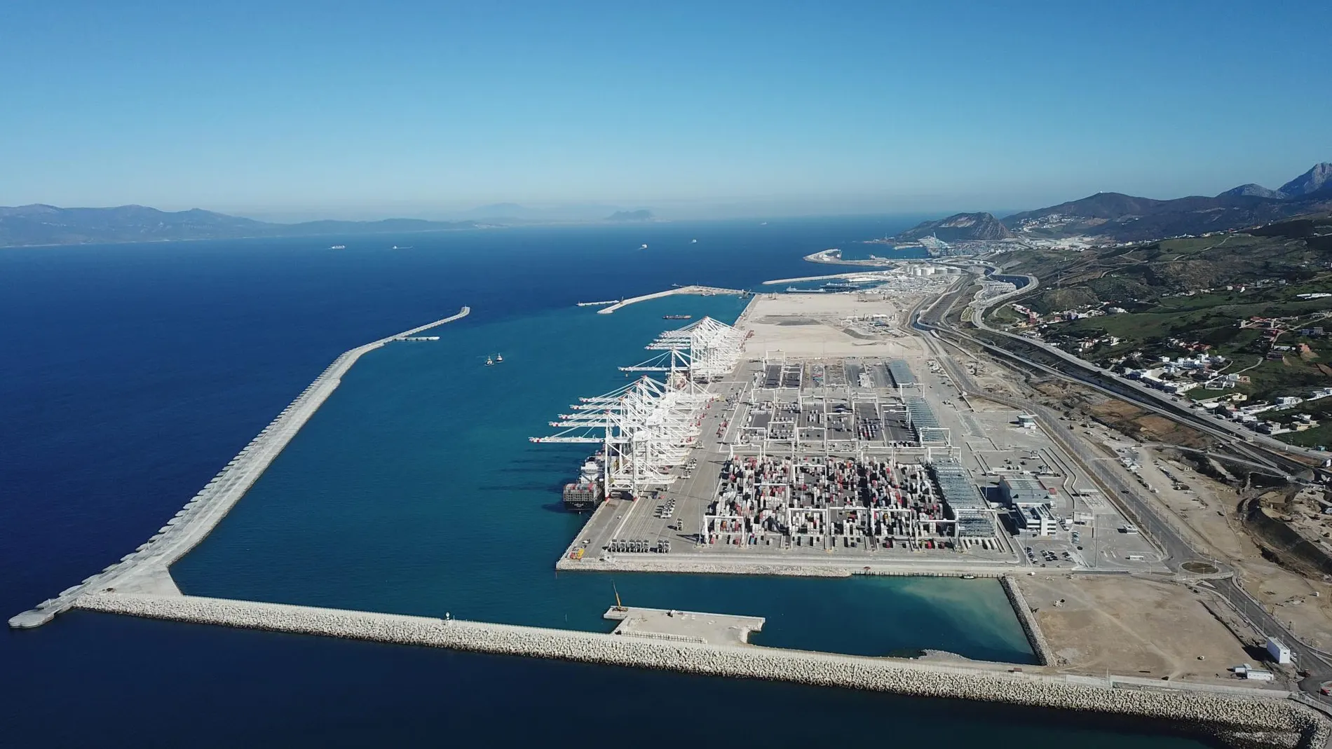 Imagen de las nuevas terminales del puerto de carga de Tanger Med