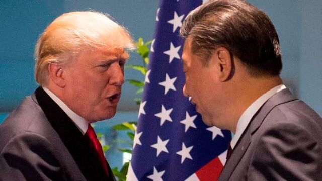 El presidente de EEUU, Donald Trump (izquierda), y su homólogo chino, Xi Jinping / Reuters