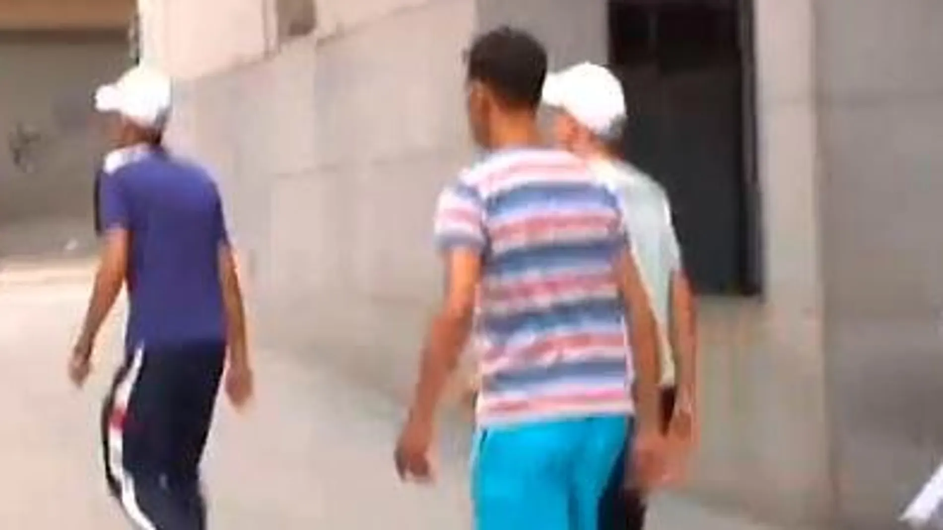 Tres de los detenidos tras ser puestos en libertad