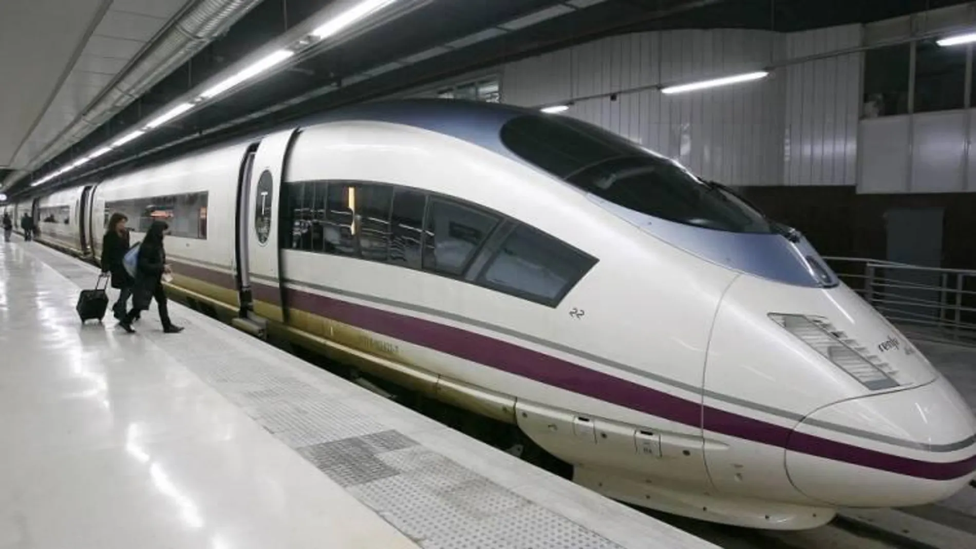 Tren de alta velocidad de la línea Madrid-Barcelona