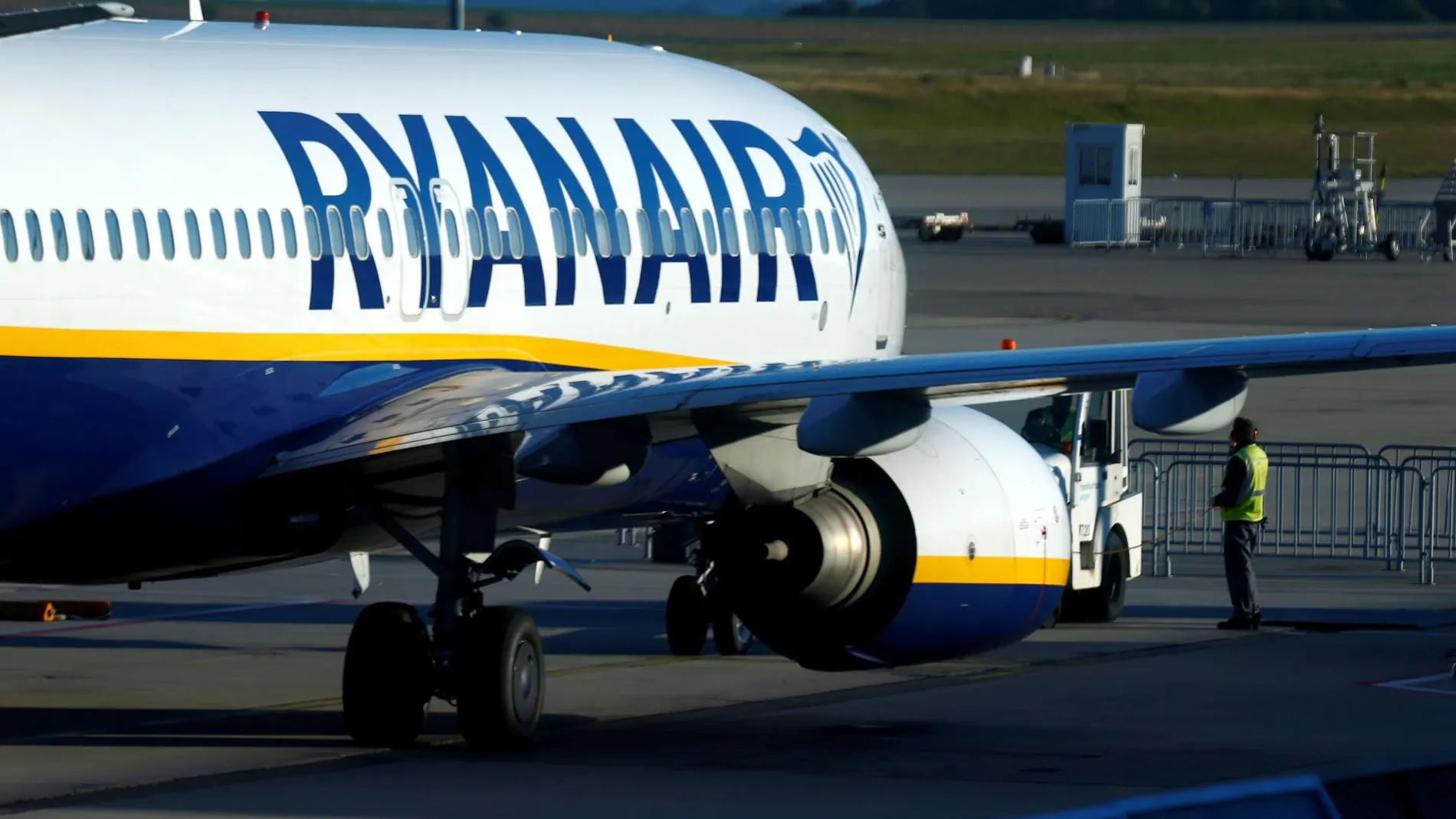 Un avión de Ryanair en el aeropuerto de Fráncfort