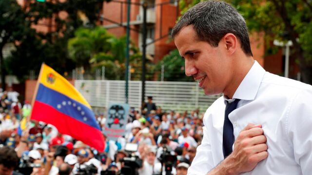 El presidente encargado de Venezuela, Juan Guaido, este pasado viernes en la celebración del 208 aniversario de la independencia/Reuters
