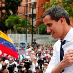 El presidente encargado de Venezuela, Juan Guaido, este pasado viernes en la celebración del 208 aniversario de la independencia/Reuters
