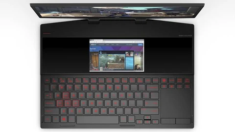 En el teclado se incluye una pantalla secundaria de 6” en alta resolución para atender mensajes de WhatsApp o escuchar música en Spotify durante el juego.