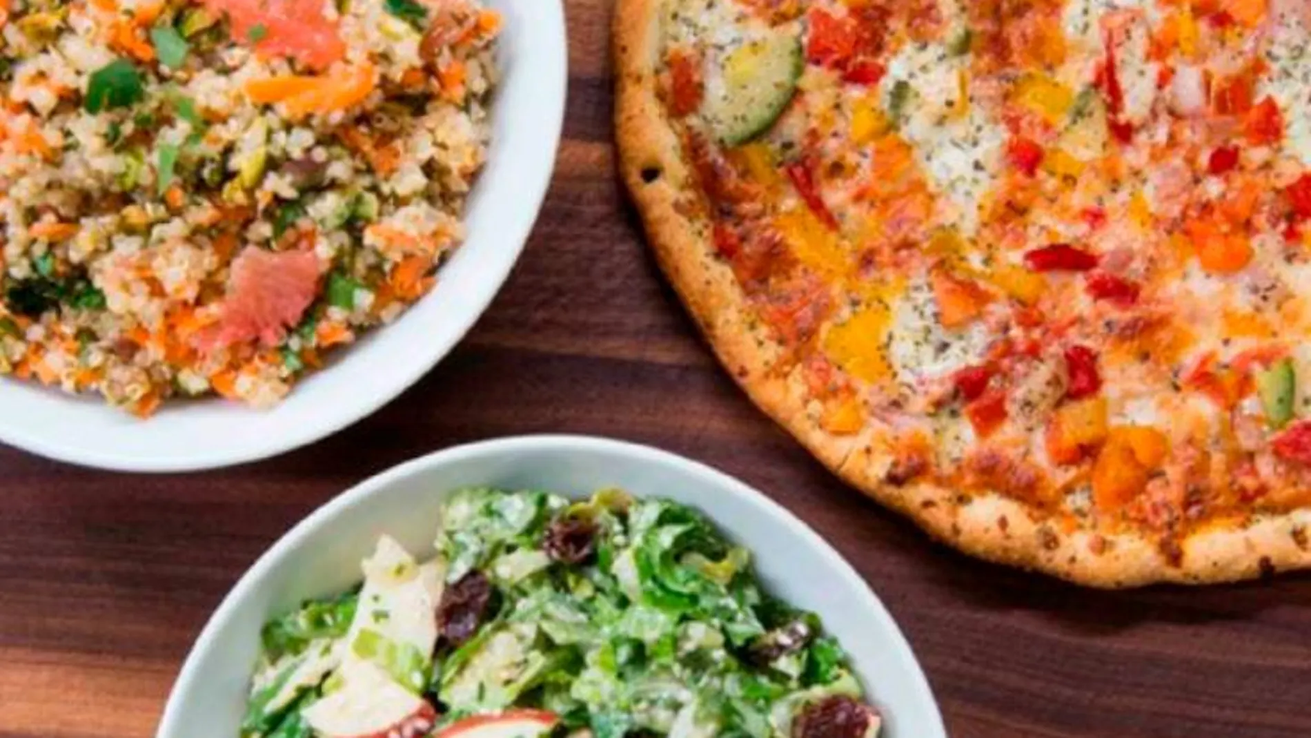 Dentro del ránking de los 15 platos más consumidos en los hogares, la pizza aparece en segundo lugar justo por debajo de la ensalada verde.