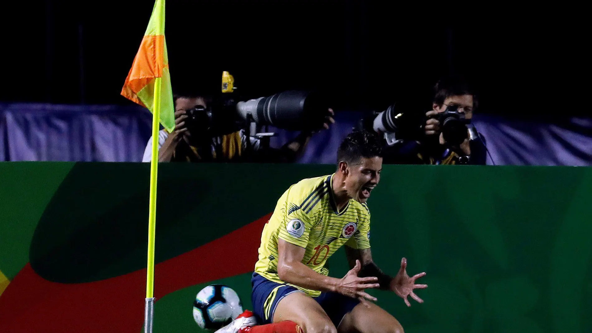 James Rodríguez, durante el partido Colombia-Qatar