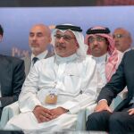 Steven Mnuchin (secretario del Tesoro de EEUU), Salman bin Hamad bin Isa Al Khalifa (príncipe heredero de Bahrein) y Jared Kushner (yerno y asesor principal de Donald Trump) / Ap
