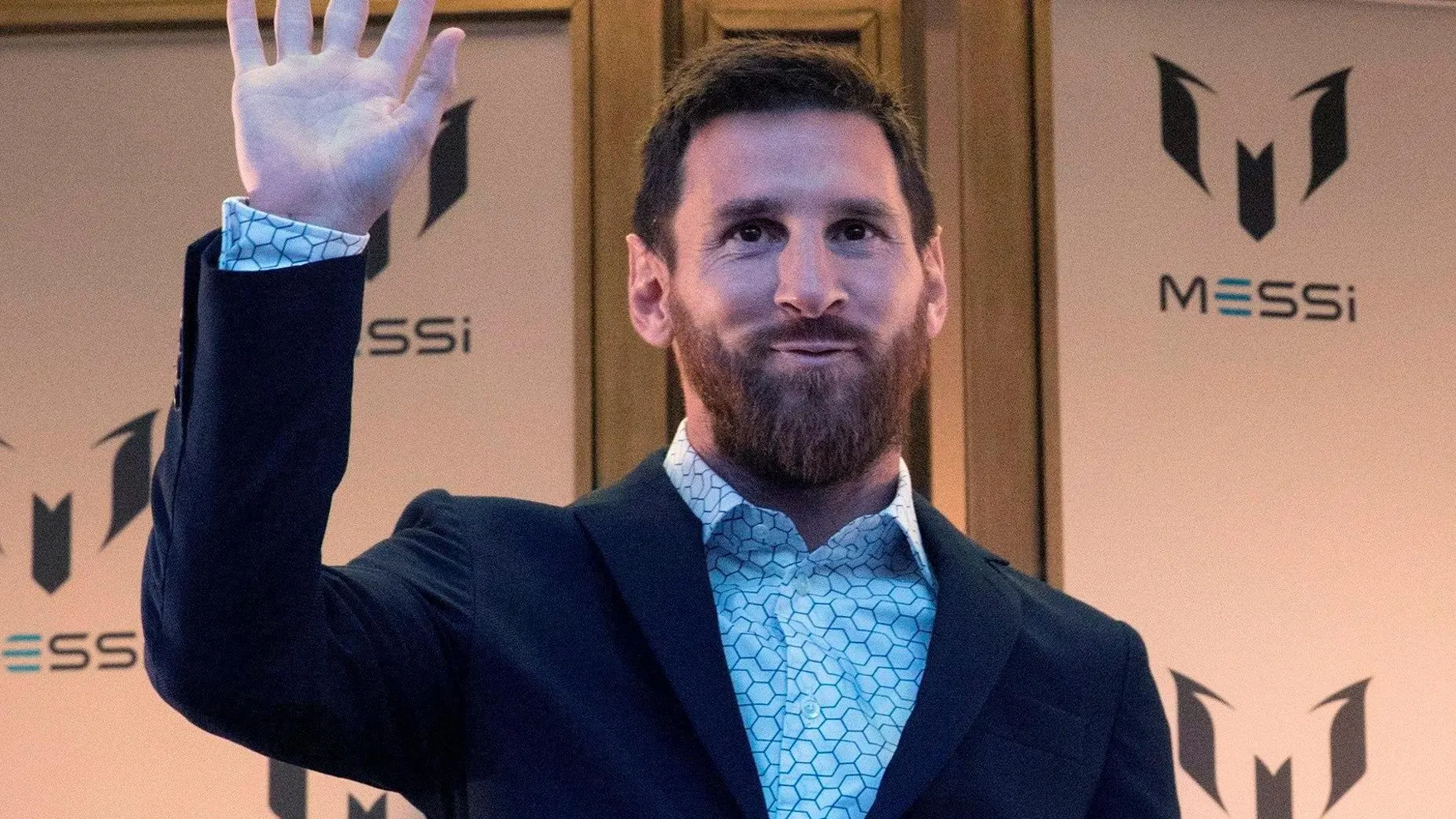 Lionel Messi durante la presentación de la colección de ropa que lleva su nombre, este jueves en Barcelona. EFE/Marta Pérez