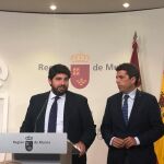 Archivo. El presidente murciano, Fernando López Miras, y presidente de la Diputación de Alicante, Carlos Mazón