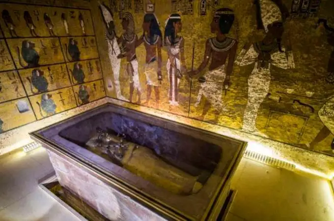 De Tutankamón a Franco: La maldición de mover a los muertos