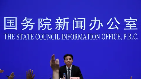 El Gobierno chino reclamó al Ejecutivo de Hong Kong que se haga cargo de la situación