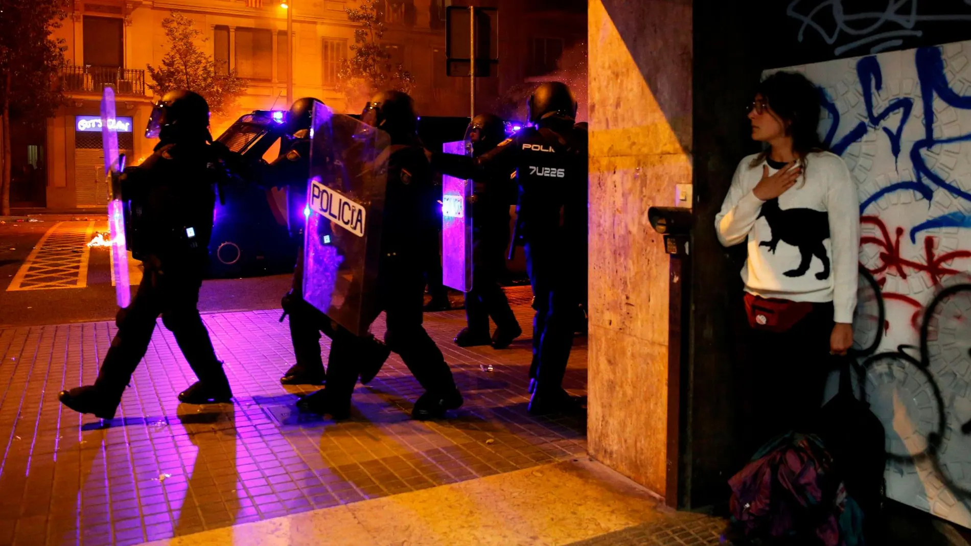 Barcelona lleva tres días de altercados