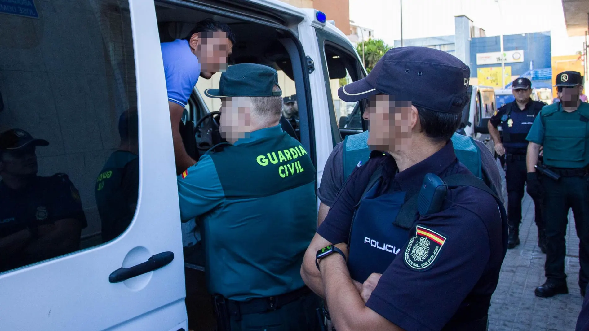 El detenido por el apuñalamiento del subinspector de la Policía Local de Punta Umbría / Foto: EP