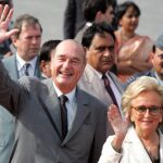 Jacques Chirac y su mujer, Bernadette, en una imagen de 2006/Reuters