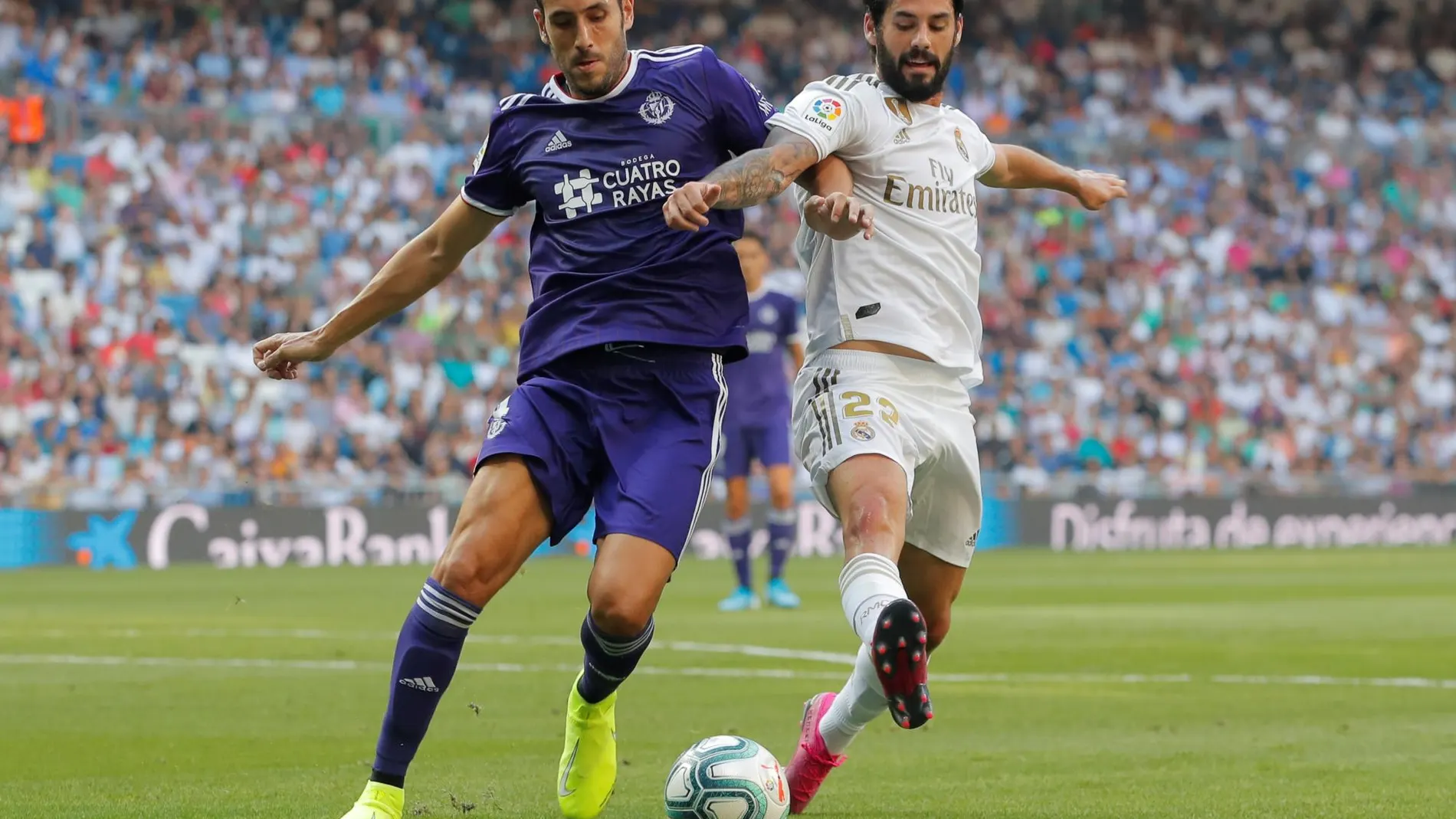 Kiko Olivas e Isco pugnan por un balón el pasado sábado