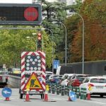El 72% de los empleados que llega tarde a trabajar culpa al tráfico