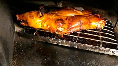Llaman «asesino» e insultan a Dabiz Muñoz por colgar la foto de un cochinillo en Instagram
