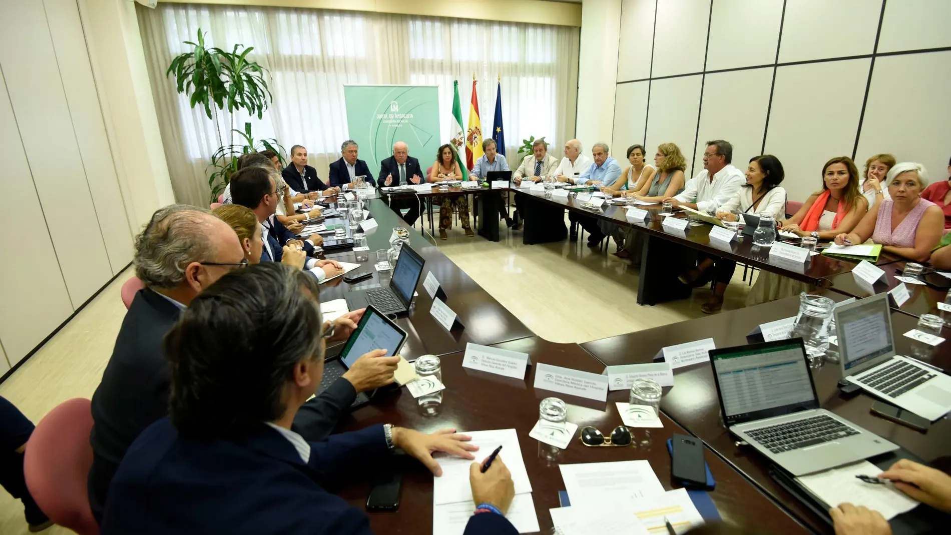 Reunión del comité de seguimiento del brote de listeriosis/ Foto: Ke-Imagen