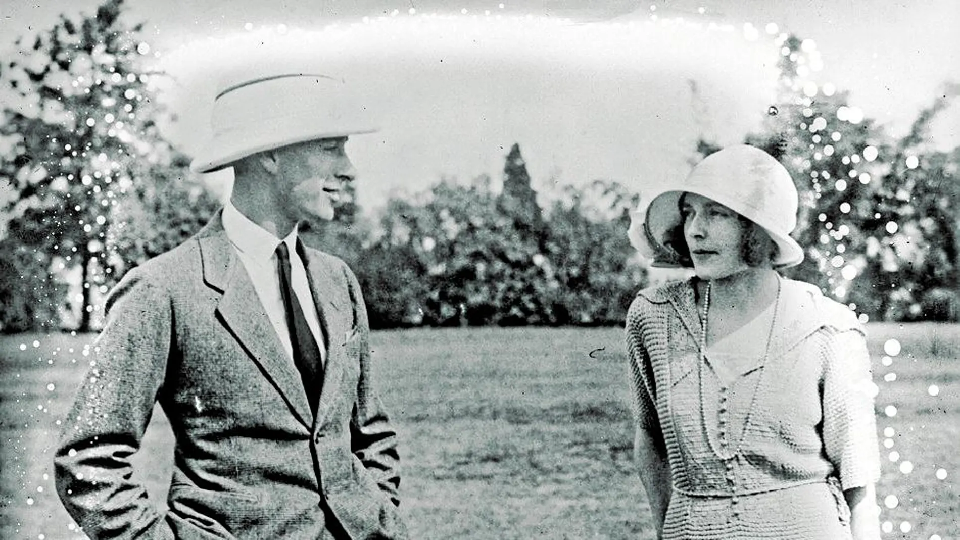 Lord Mountbatten junto a su esposa, Edwina Ashley, en una imagen de 1922