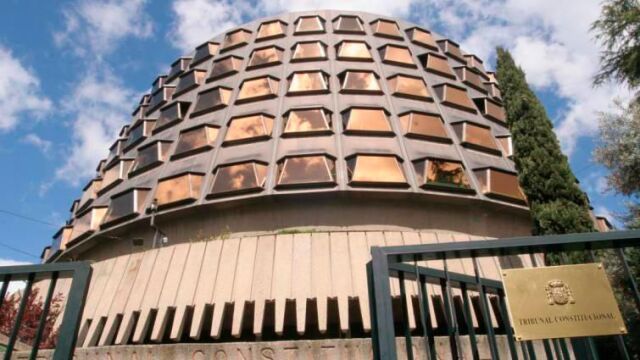El Tribunal Constitucional concede el amparo a la mujer y ordena investigar más los hechos
