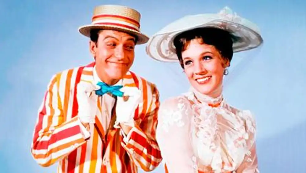 Dick Van Dyke y Julie Andrews en el cartel promocional de la película