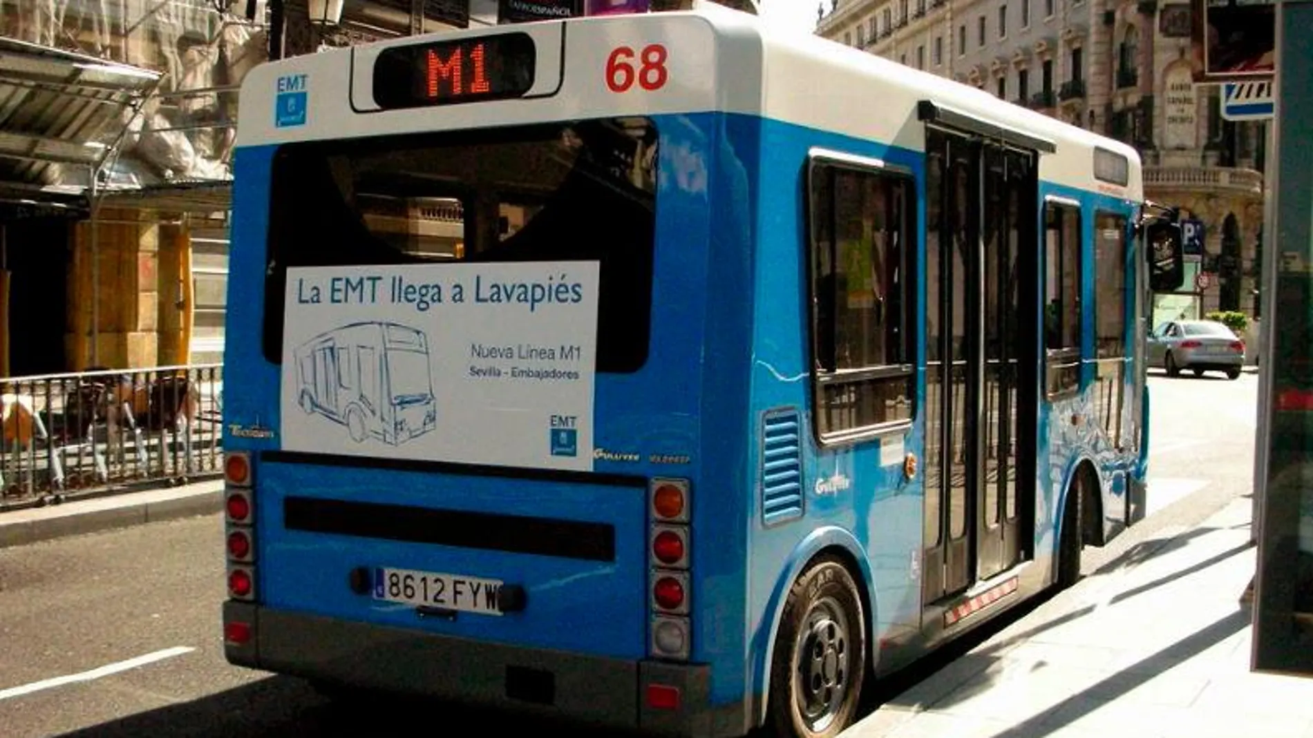 Los hechos tuvieron lugar en un autobús la línea M1 de la EMT, que cubre el trayecto entre Embajadores y Sevilla.