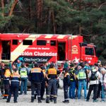 La Policía, la Guardia Civil, los organismos de emergencias y voluntarios momentos antes de reanudar esta mañana la búsqueda de la medallista olímpica.