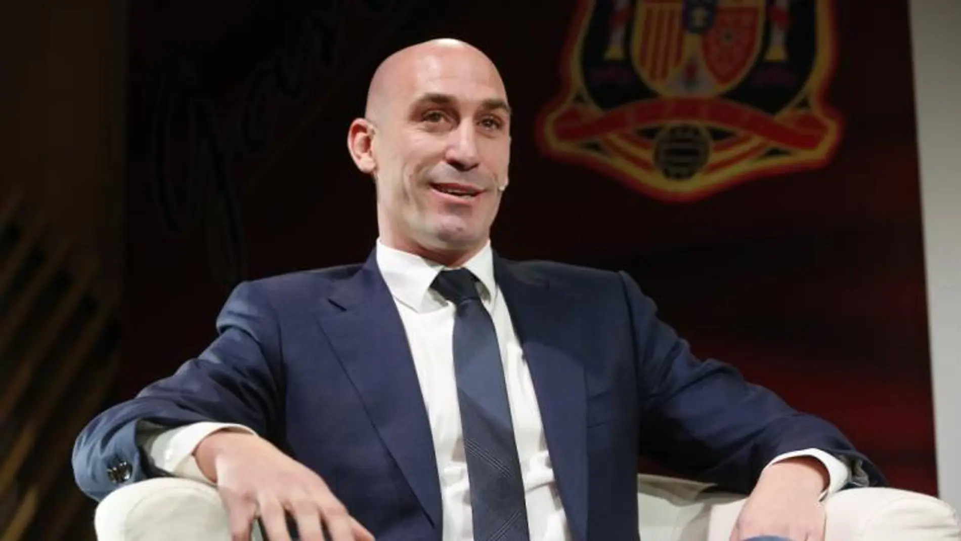 Rubiales (RFEF) comparece en directo desde la Ciudad del Fútbol