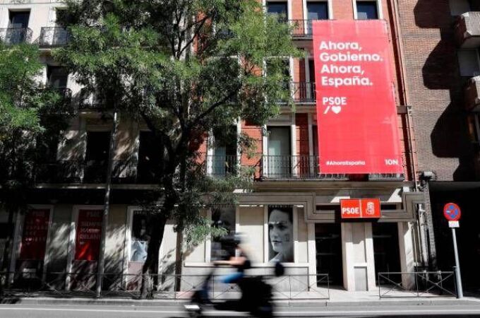 Fachada de la sede del PSOE en la madrileña calle de Ferraz