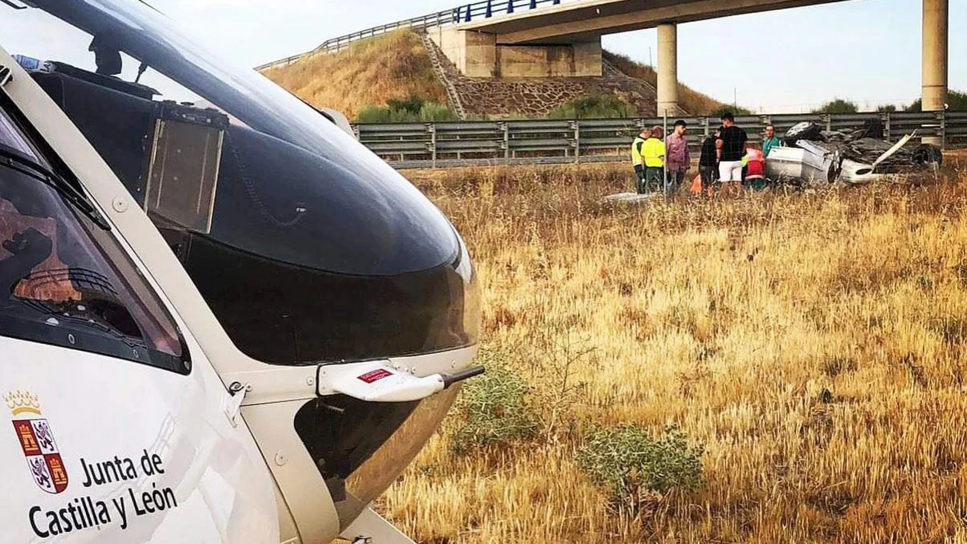 Lugar del accidente en el kilómetro 63 de la A-50, a su paso por Aldeaseca de la Frontera