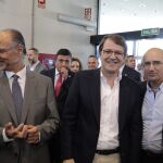 El presidente de la Junta, Alfonso Fernández Mañueco, acompañado del presidente de la Diputación de Salamanca, Javier Iglesias, y el de las Cortes, Luis Fuentes, en la inauguración de la Feria