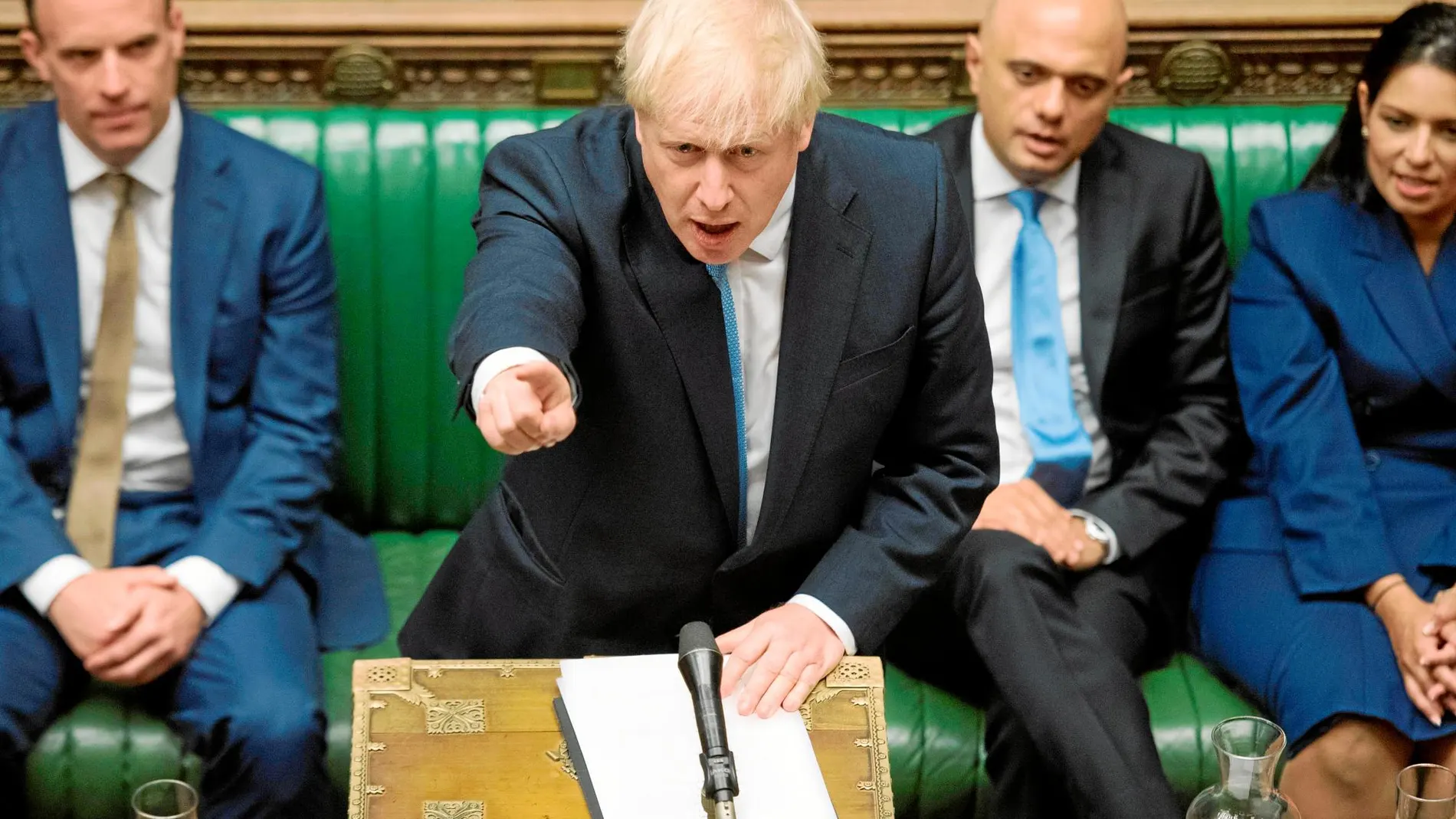 Boris Johnson acudió ayer al Parlamento británico antes de que la Camara de los Comunes inicie hoy sus vacaciones estivales