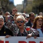 Pensionistas en una manifestación en Barcelona
