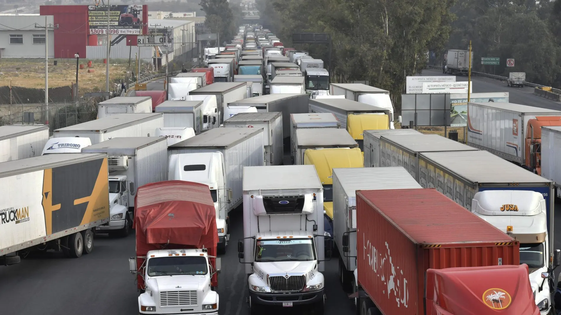 Las emisiones de vehículos pesados -camiones, autobuses y autocares- representan el 6% de las emisiones totales de dióxido de CO2 de la UE