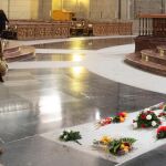 La tumba de José Antonio Primo de Rivera está situada en el altar mayor de la Basílica del Valle de los Caídos