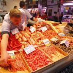 El sector del comercio da ocupación al 25% del total de autónomos en España, según UATAE