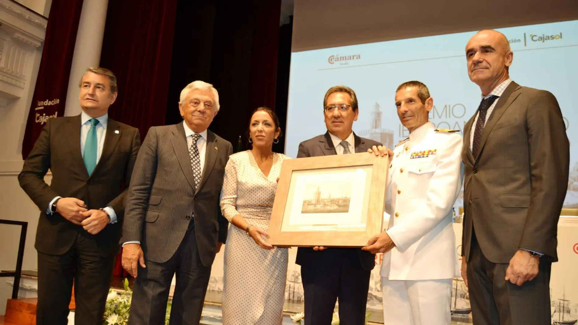 Acto de entrega del Premio Iberoamericano "Torre del Oro"/ La Razón