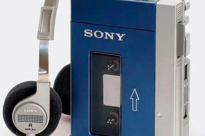 El Walkman cumple 40 años: Así se escuchaba música en los 80