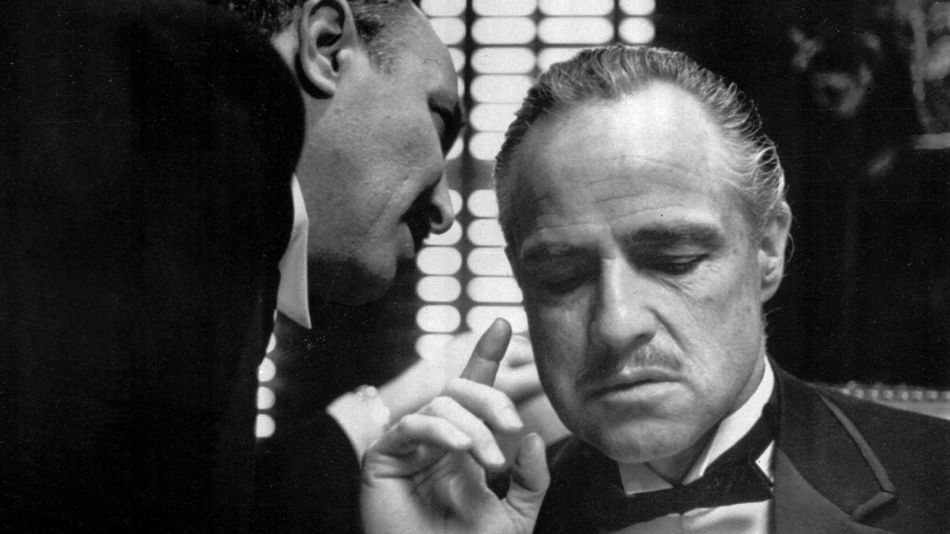 Marlon Brando regresa a la gran pantalla como Don Vito Corleone en una versión remasterizada