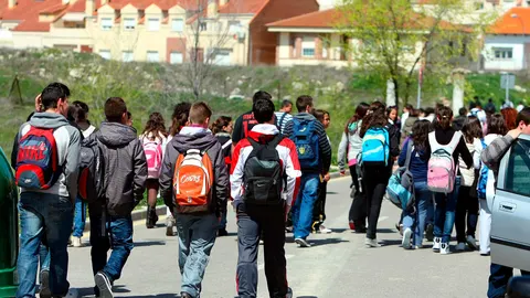 Los alumnos tienen más horas de Lengua, Matemáticas e idiomas/Foto: C. Pastrano
