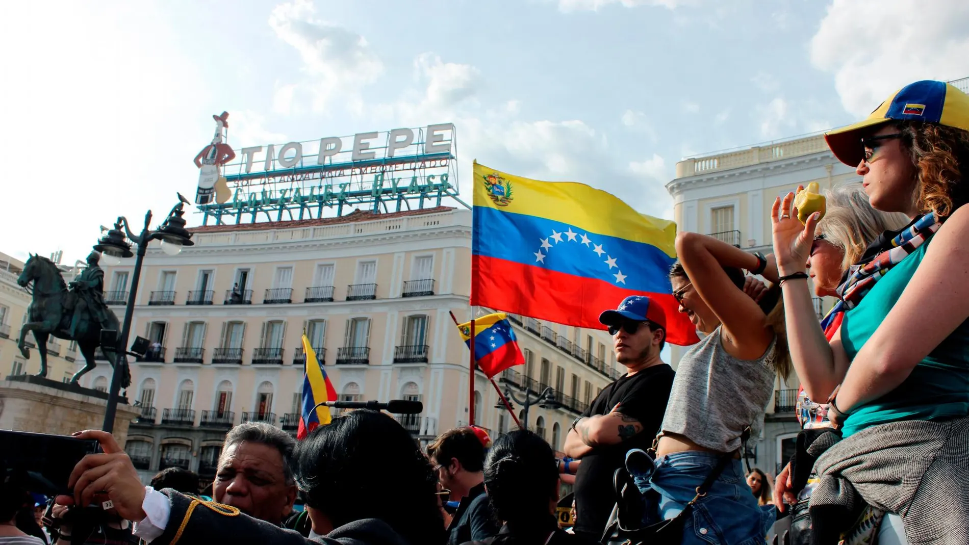 Concentración de venezolanos en la Puerta del Sol de Madrid/Efe