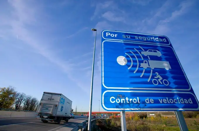 Estos son los 50 radares de la DGT que más multan en toda España