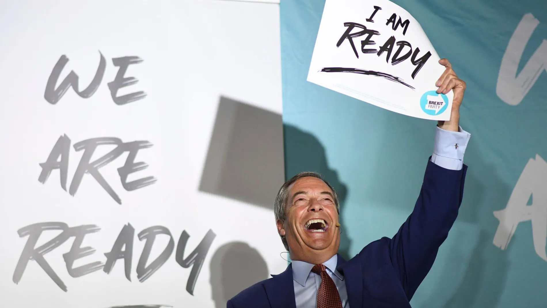 Nigel Farage en un acto de su partido en Essex con el eslogan 'We Are Ready' (Estamos preparados)/Ap