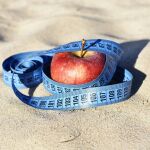 5 tuppers saludables para llevarte a la playa