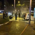El incendio comenzó sobre las 21.30 horas a la altura del número 82 de la calle Doctor Esquerdo