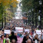 Más de un millón de personas han salido a las calles en una manifestación no autorizada. Foto: Efe