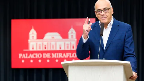 El vicepresidente de Comunicación, Cultura y Turismo de Maduro, Jorge Rodríguez