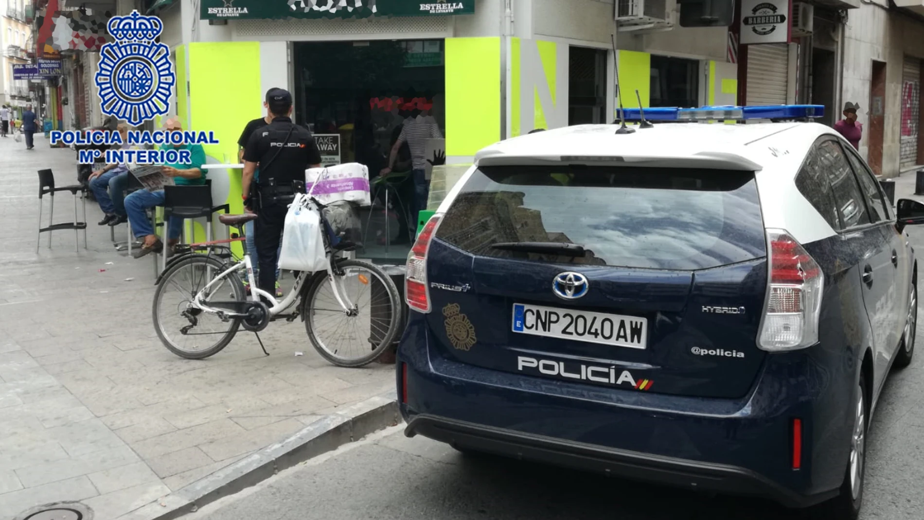 Los agentes de la Policía Nacional realizaron una batida por la zona