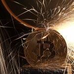El bitcoin domina la mitad del mercado de criptomonedas