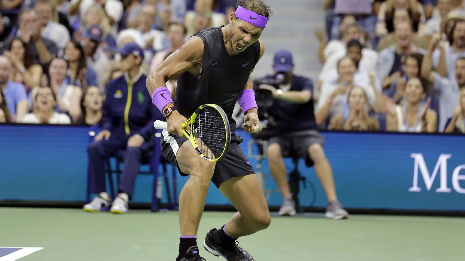 Rafa Nadal celebra uno de los puntos en la victoria en octavos de final ante Marin Cilic